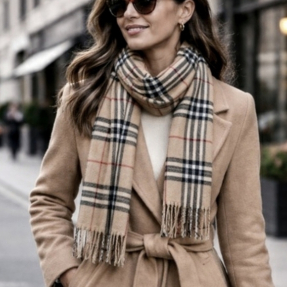 Burberry Accessories - Burberry Classic Nova Check 100% Lambswool Unisex Fringe Plaid Scarf